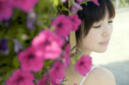 社会句子短句霸气十足超拽签名 今天不蹦迪明天变辣鸡